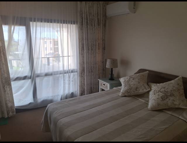 3 BEDROOM DUPLEX FOR SALE IN UVONGO BEACH